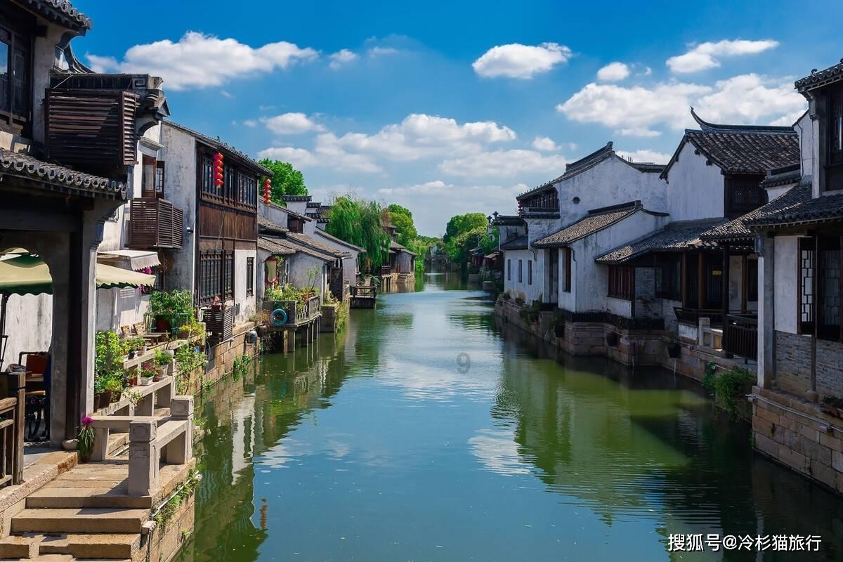 探秘万相之王的奇幻领地：比奇省的神秘世界！